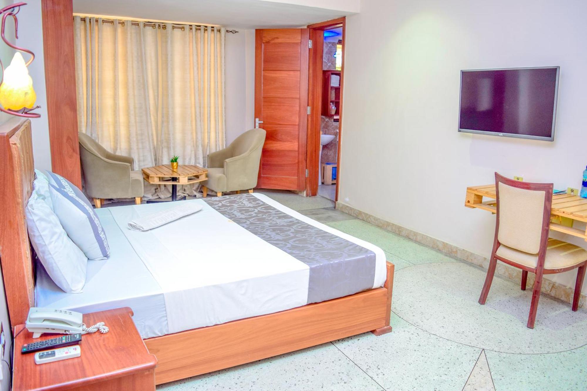 Hostel K27 Premier Backpackers Daressalam Exterior foto
